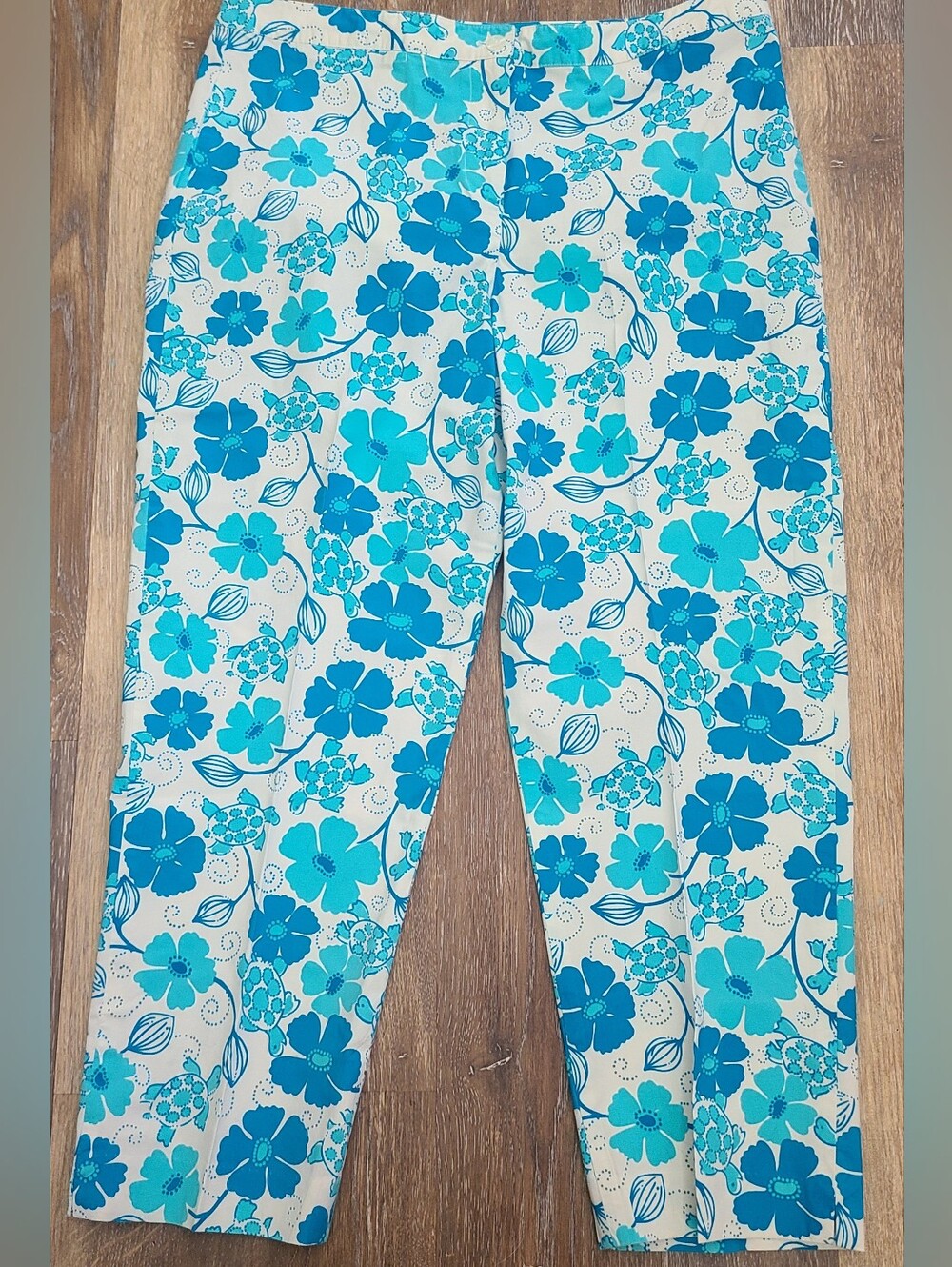 Lilly Pulitzer Turtle and Flower Print Capri Pants Women's Size 14